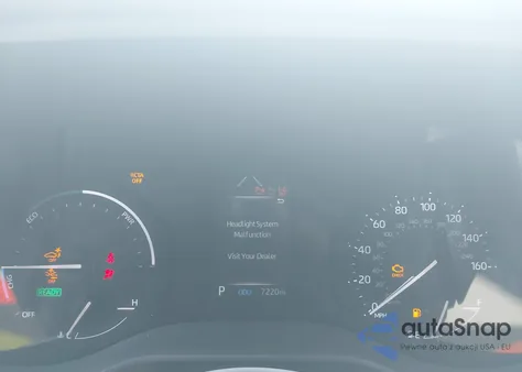 2024 Toyota Sienna Xle z USA, uszkodzony, nr VIN 5TDYRKEC2RS187596